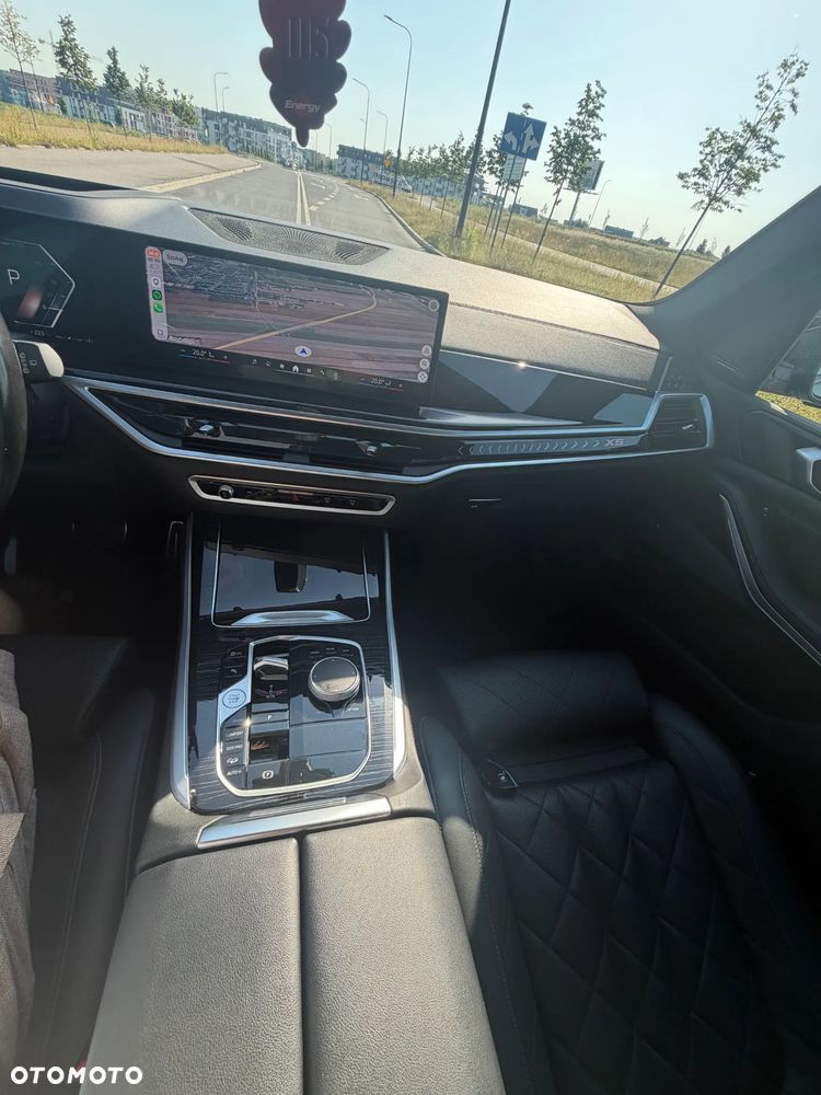 BMW X5 xDrive30d mHEV - 17