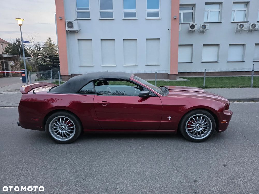 Ford Mustang 3.7 V6 Premium - 15