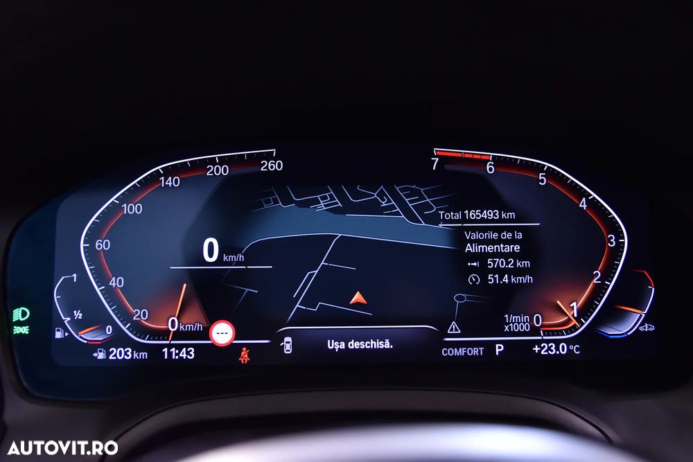 BMW Seria 3 320i Touring Aut. - 10