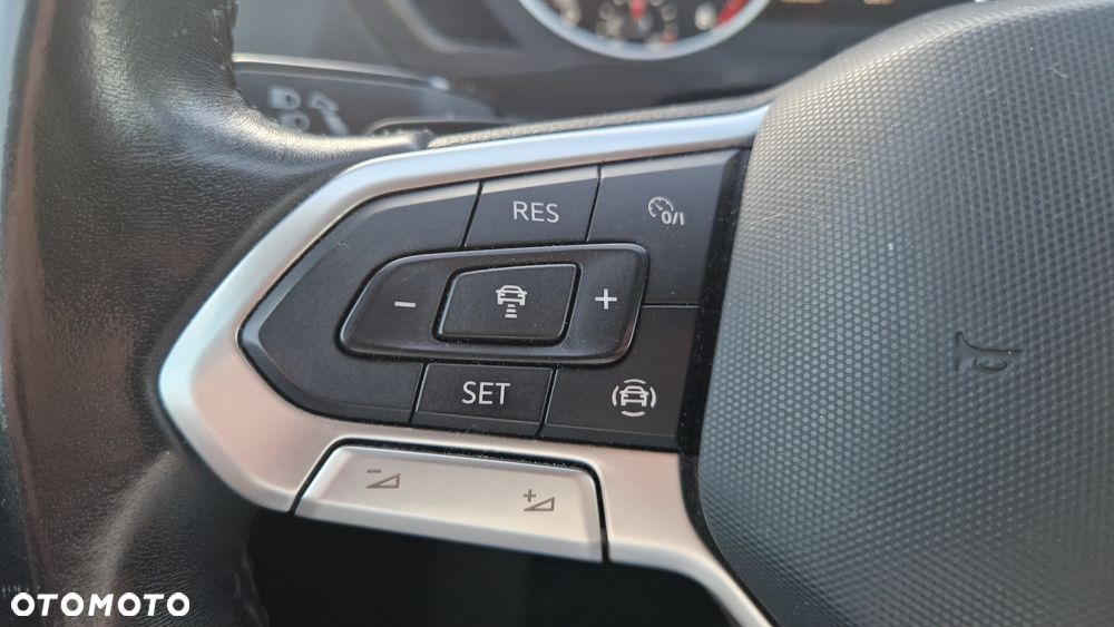 Volkswagen Tiguan 1.5 TSI EVO Life DSG - 27