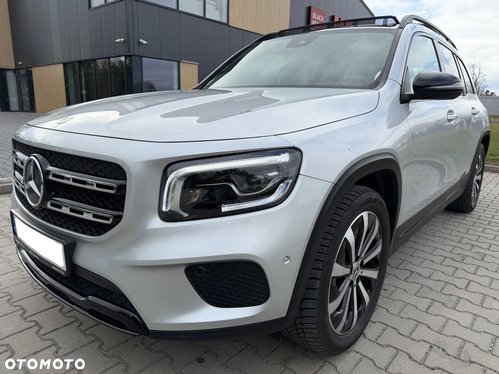 Mercedes-Benz GLB 200 Progressive 7G-DCT - 9