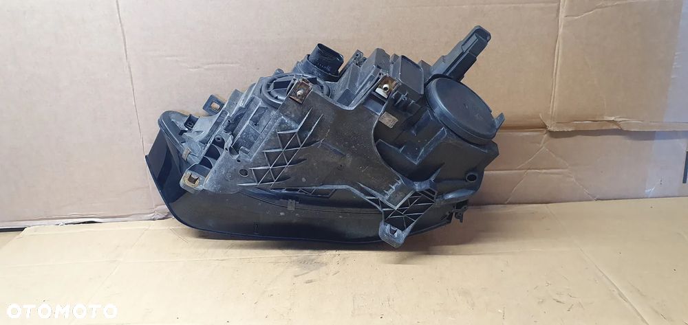 Lampa prawy przód przednia prawa Audi A4 B8 Lift UK 8K0941004AC - 8
