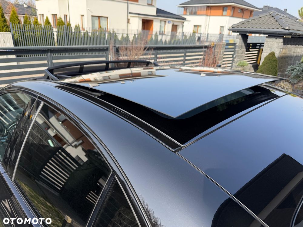 Mercedes-Benz Klasa E 220 d 4-Matic AMG - 9