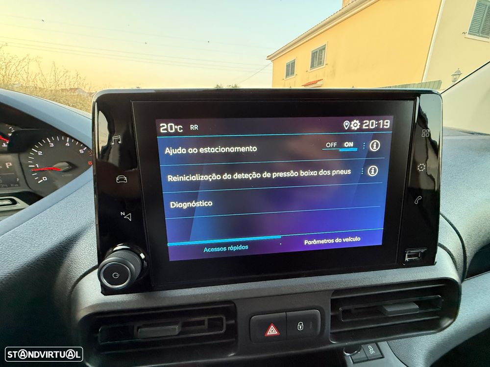 Peugeot PARTNER1.5 BlueHDI Premium - 32