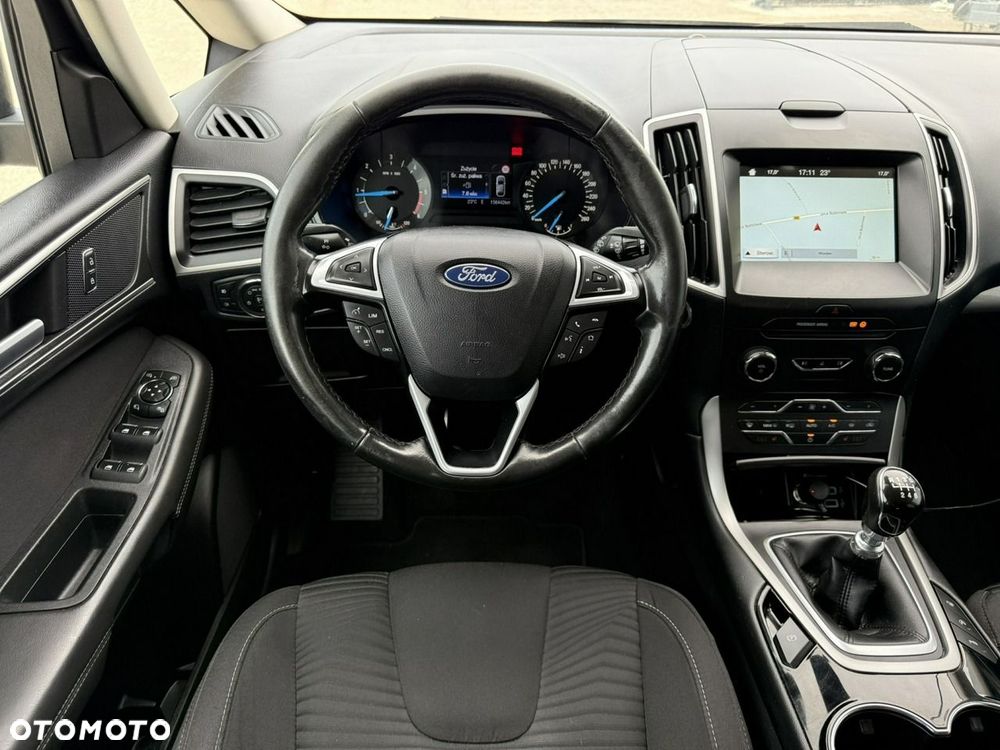 Ford S-Max 2.0 TDCi Trend - 5