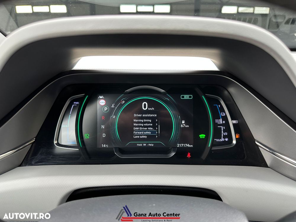 Hyundai IONIQ 1.6 GDI Premium - 24