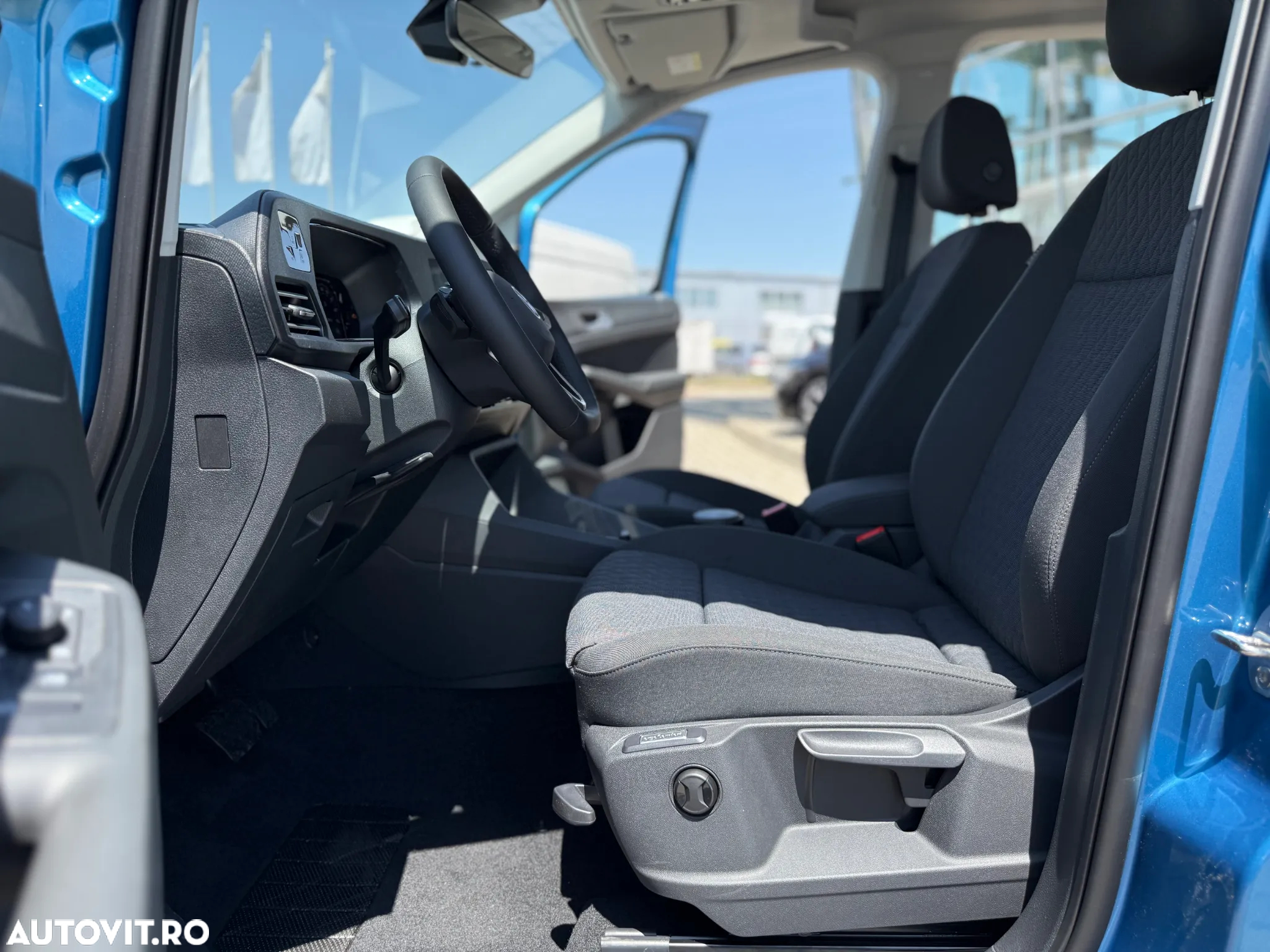 Volkswagen Caddy - 29
