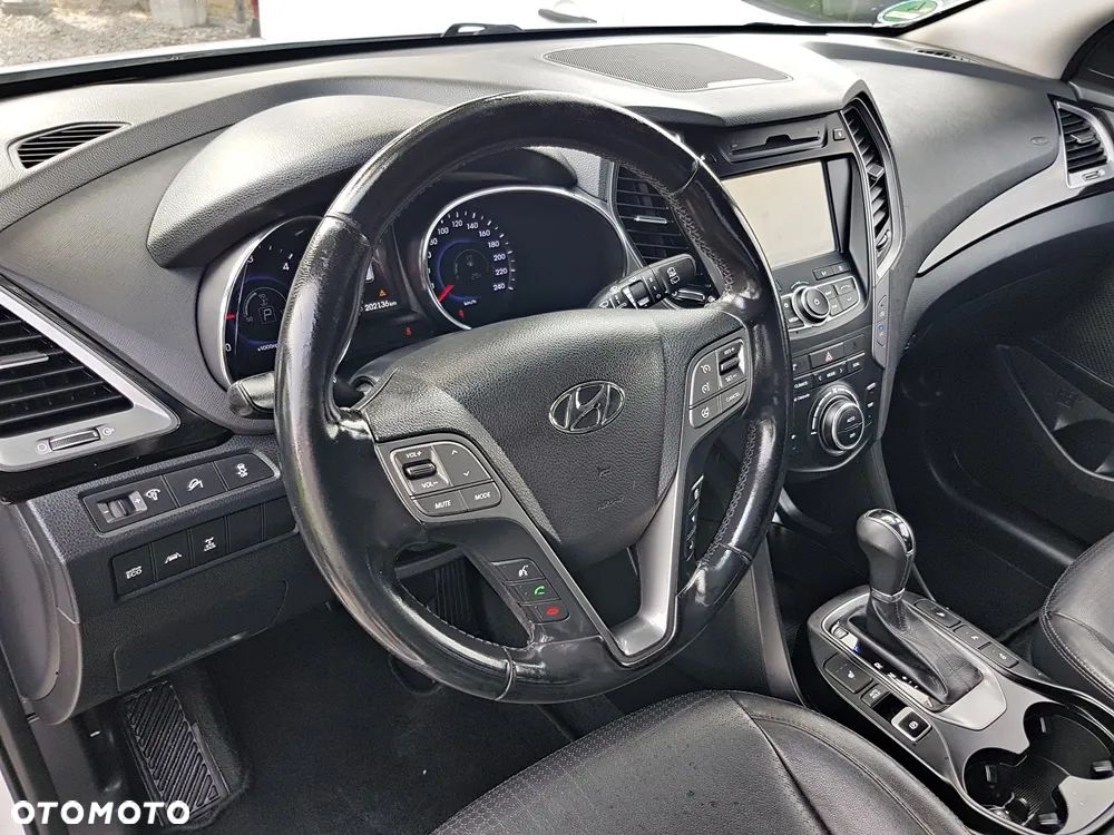 Hyundai Santa Fe 2.2 CRDI 4WD Automatik Premium - 10