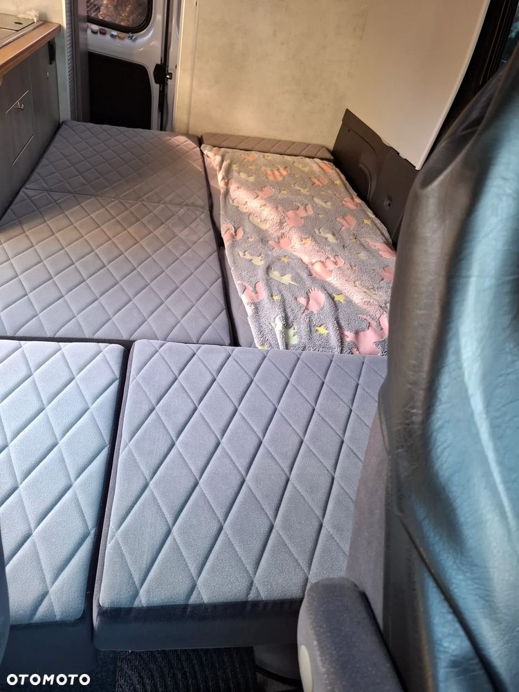 Renault Trafic - 16