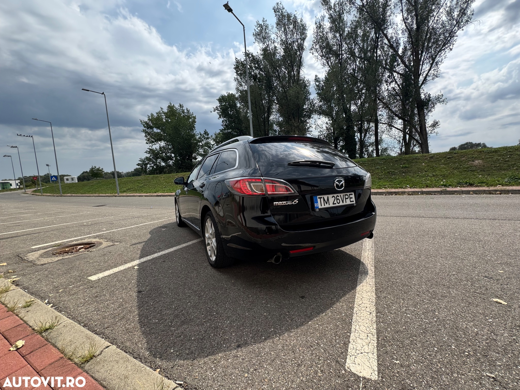 Mazda 6 Sport Kombi 2.0 Aut. Dynamic - 3