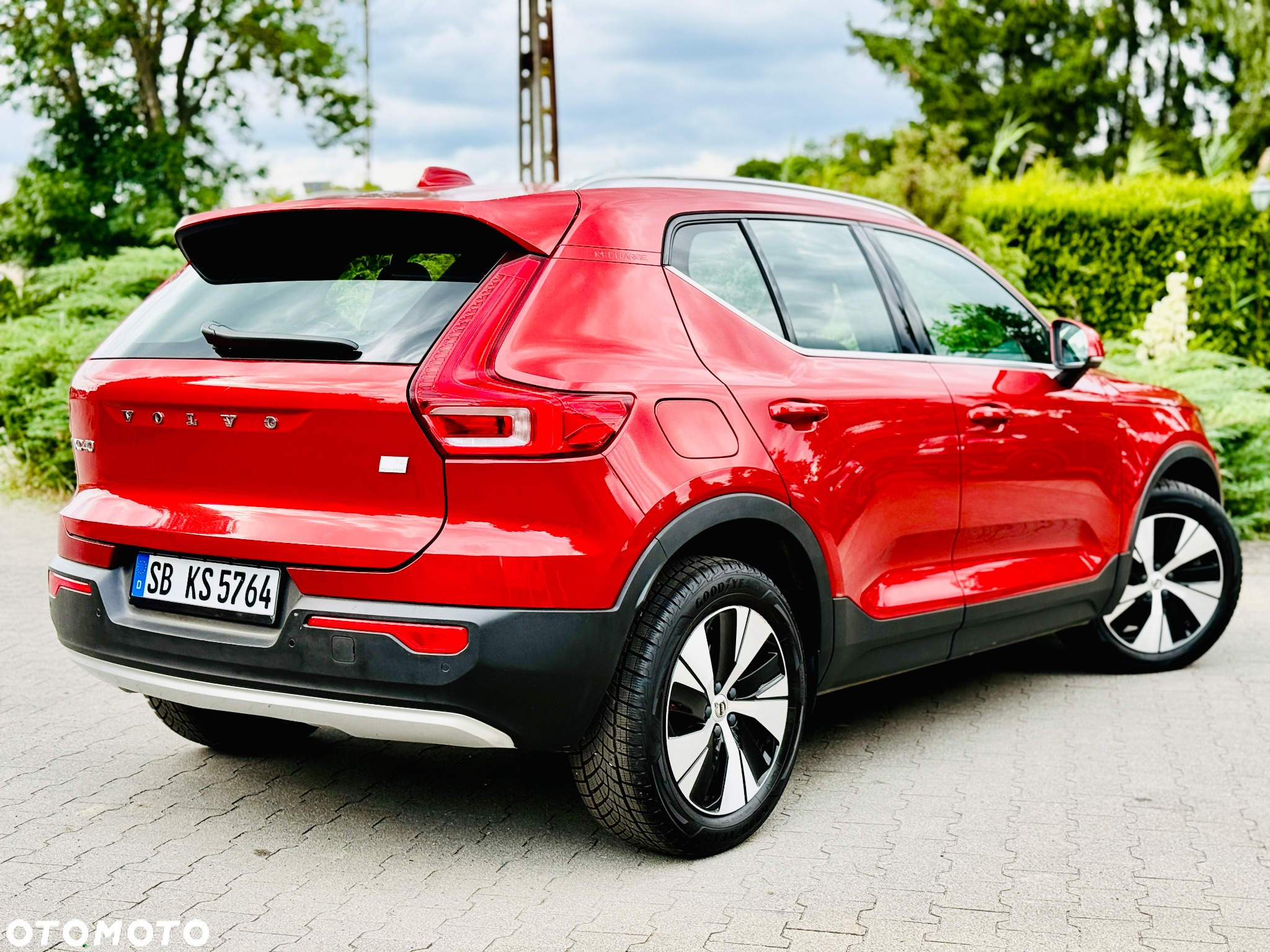 Volvo XC 40 T5 Plug-In Hybrid Momentum Pro - 35