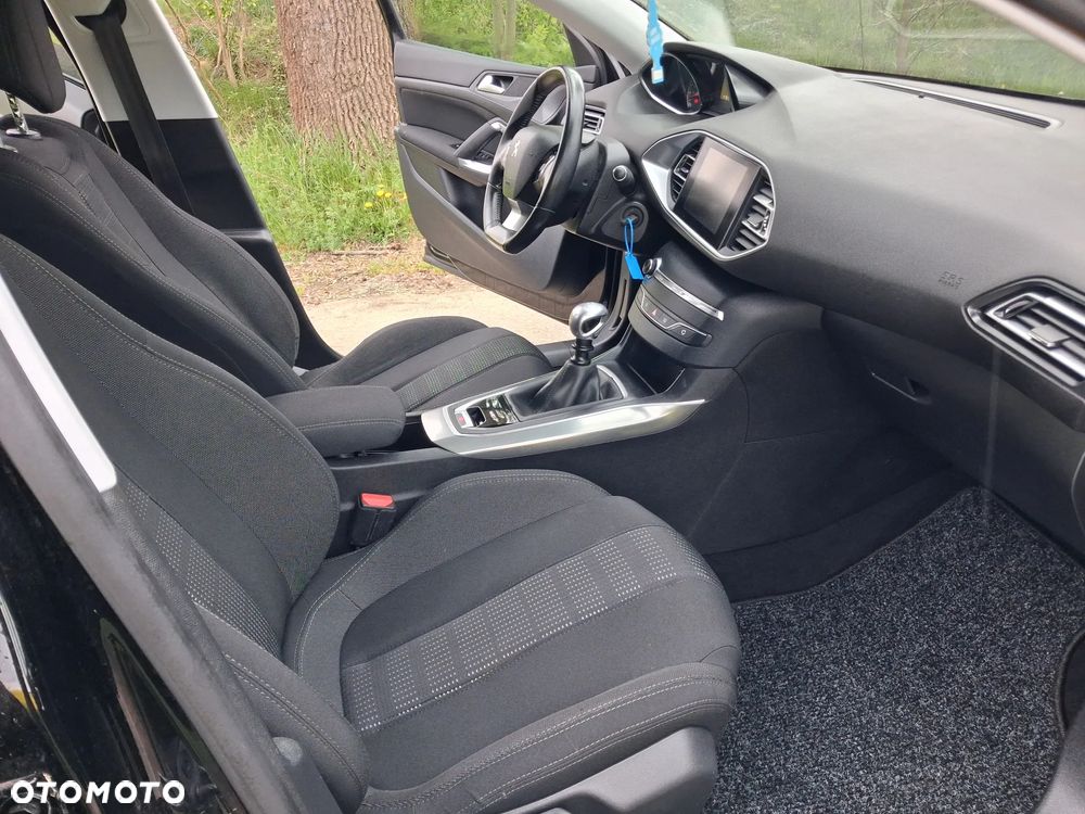 Peugeot 308 PureTech 130 Stop & Start GT-Line Edition - 8