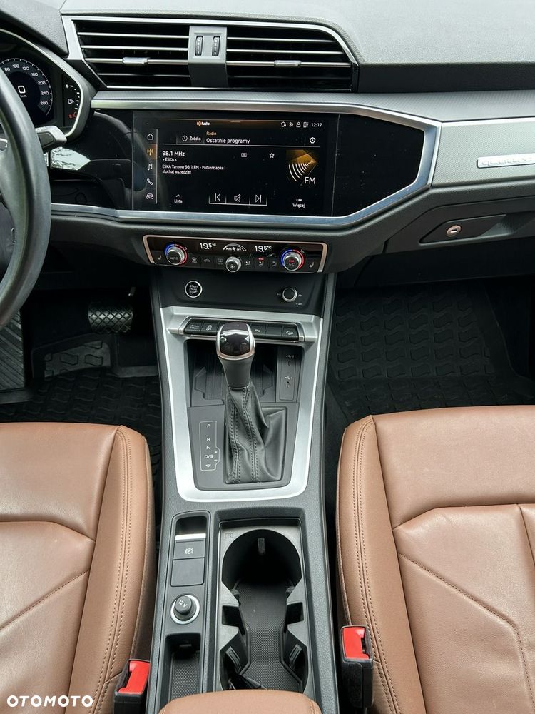 Audi Q3 45 TFSI Quattro S Line S tronic - 22