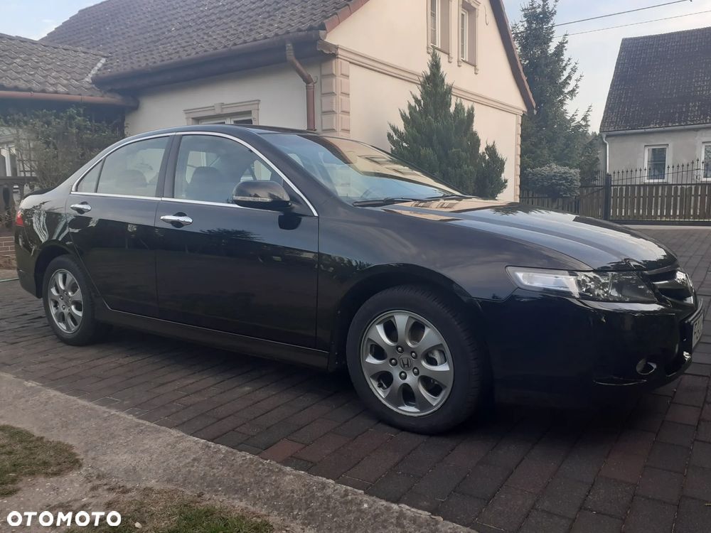 Honda Accord 2.0 Comfort - 18