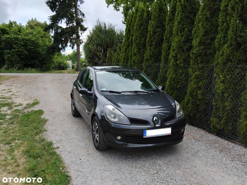 Renault Clio - 3