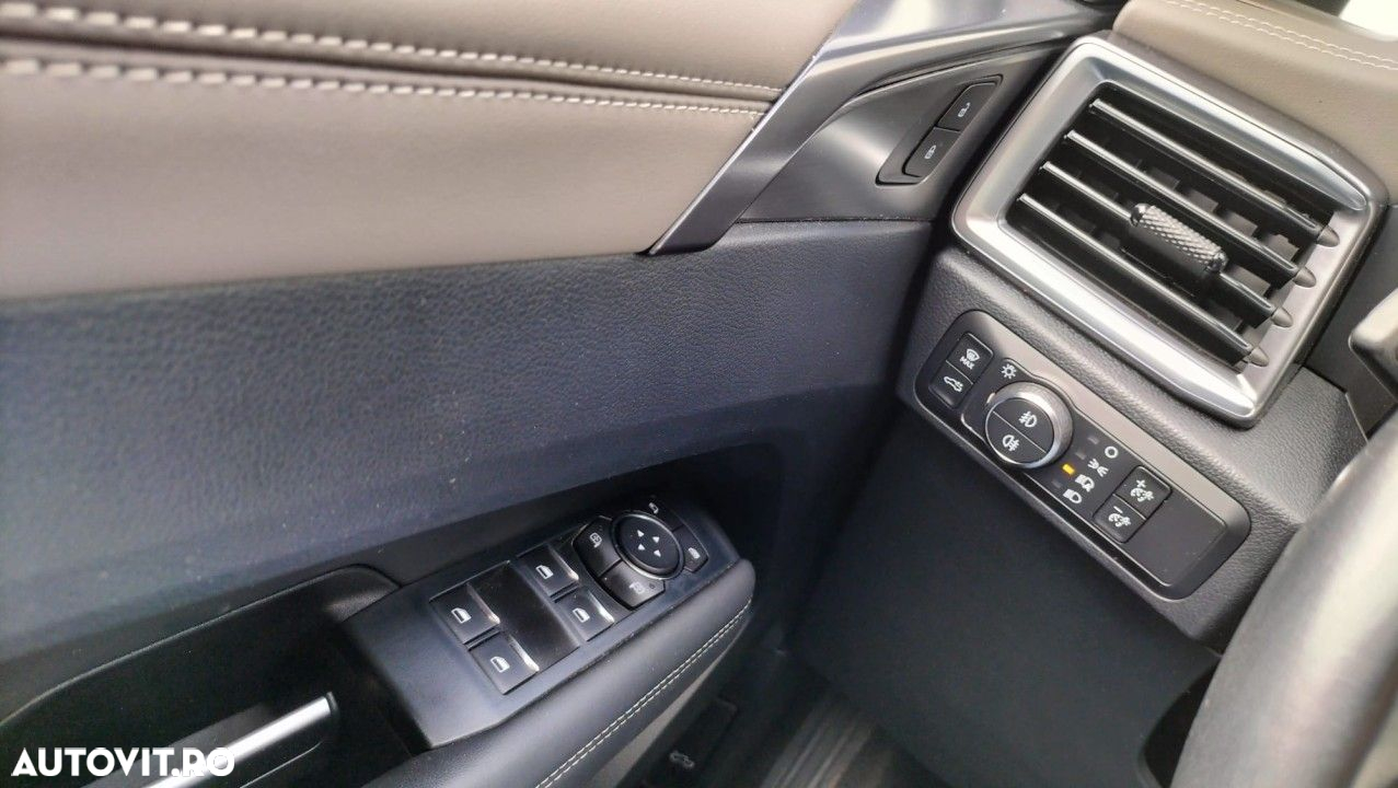 Volkswagen Amarok - 11