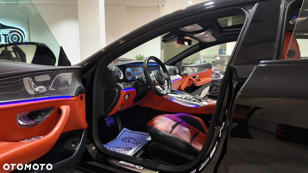 Mercedes-Benz AMG GT 63 4Matic+ Coupe Speedshift MCT 9G - 28