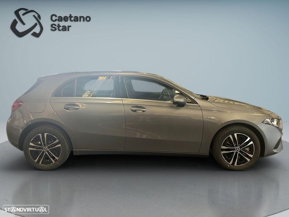 Mercedes-Benz A 250 e - 6