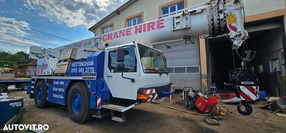 Liebherr Automacara UTM 725 - 2
