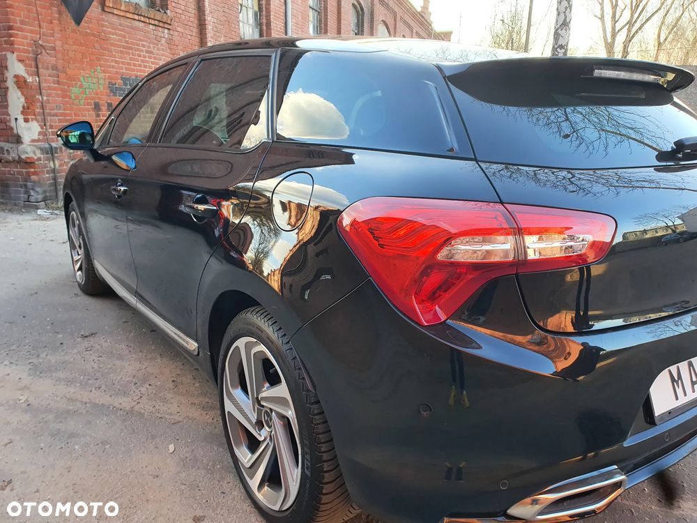 DS Automobiles DS 5 - 6