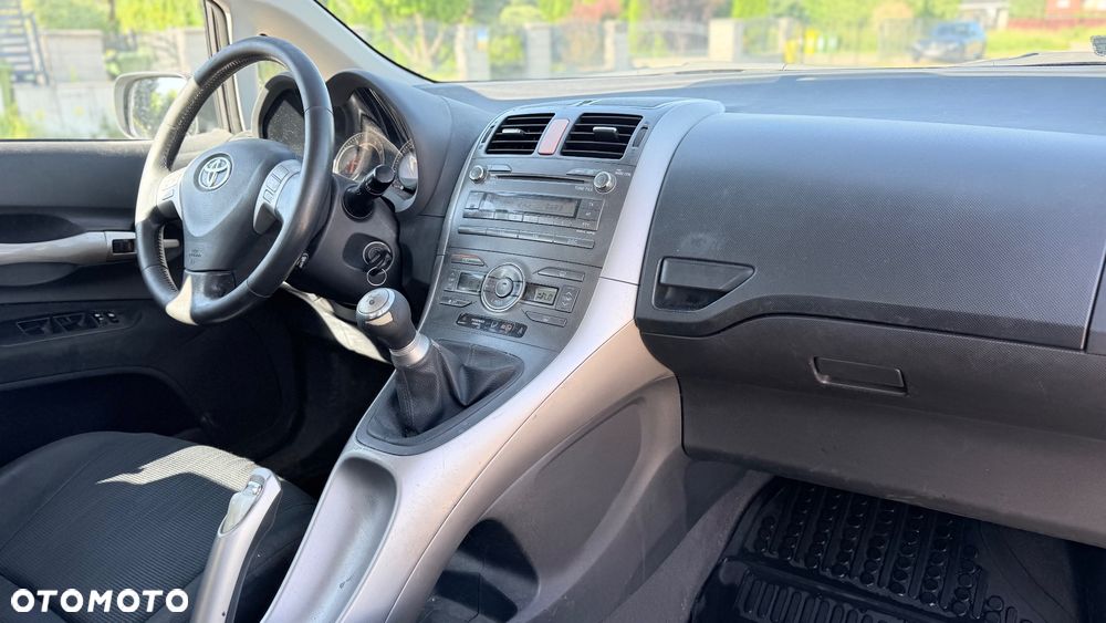 Toyota Auris 1.6 VVT-i Prestige Start - 15