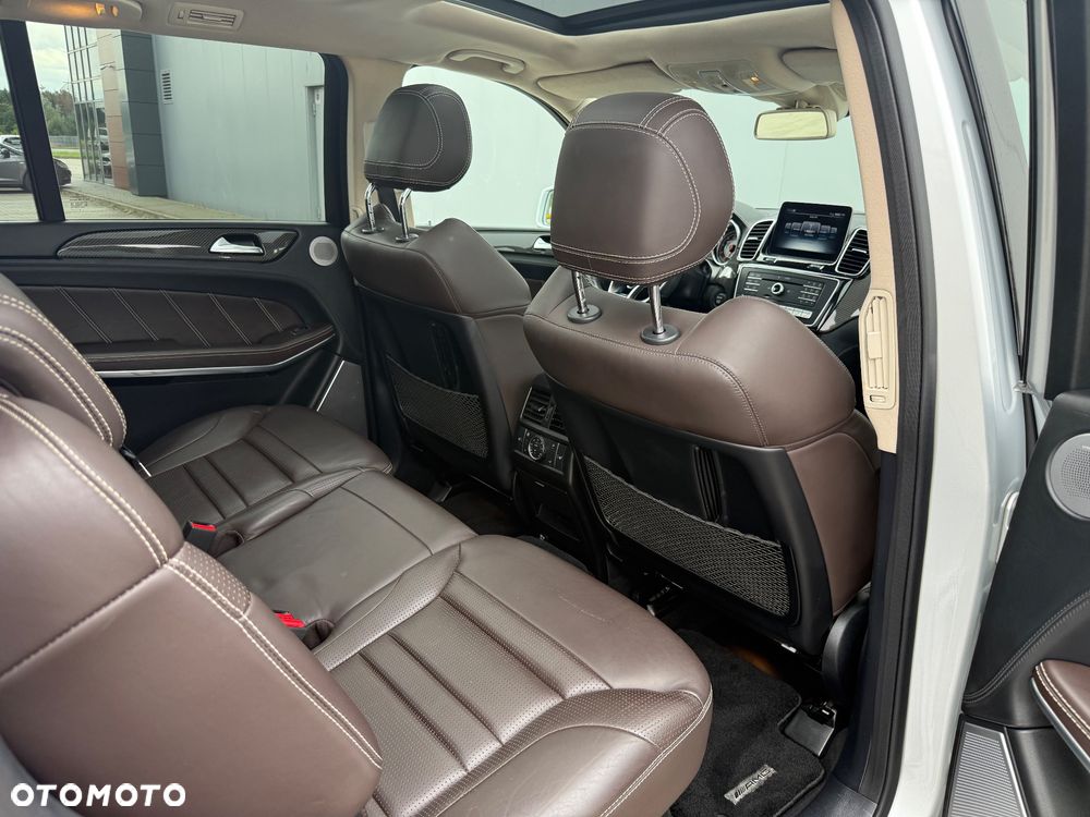 Mercedes-Benz GLS AMG 63 4Matic AMG Speedshift 7G-TRONIC - 36