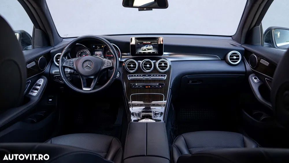 Mercedes-Benz GLC - 3