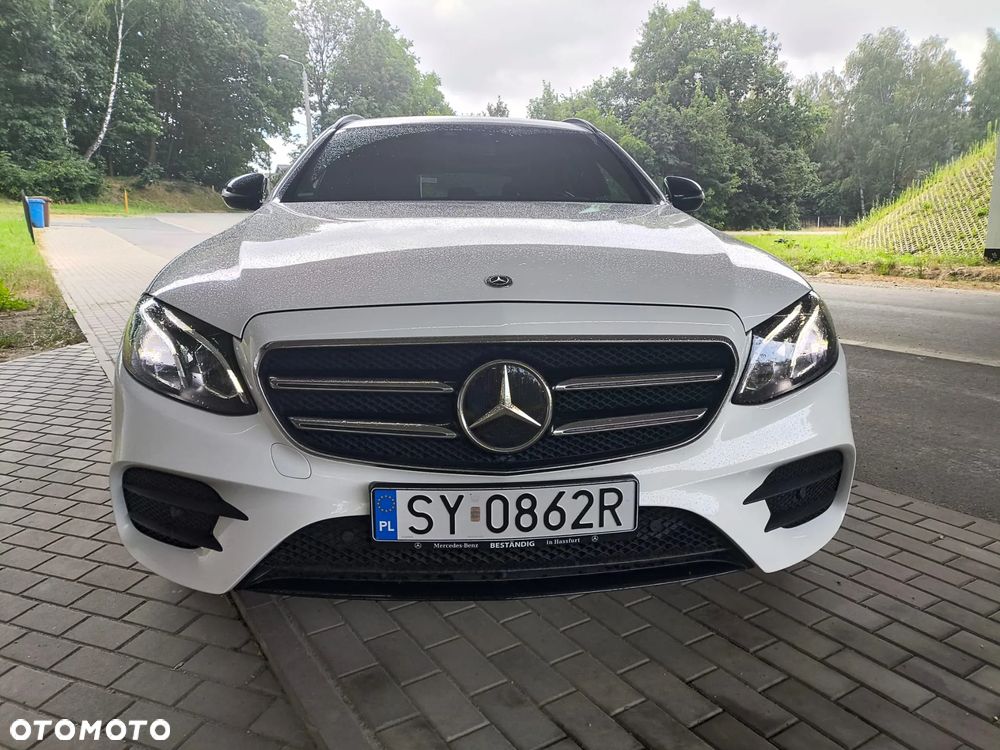 Mercedes-Benz Klasa E 400 d 4-Matic 9G-TRONIC - 11