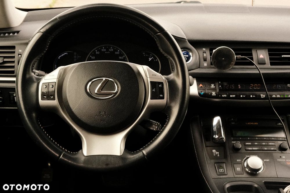 Lexus CT 200h Classic - 23