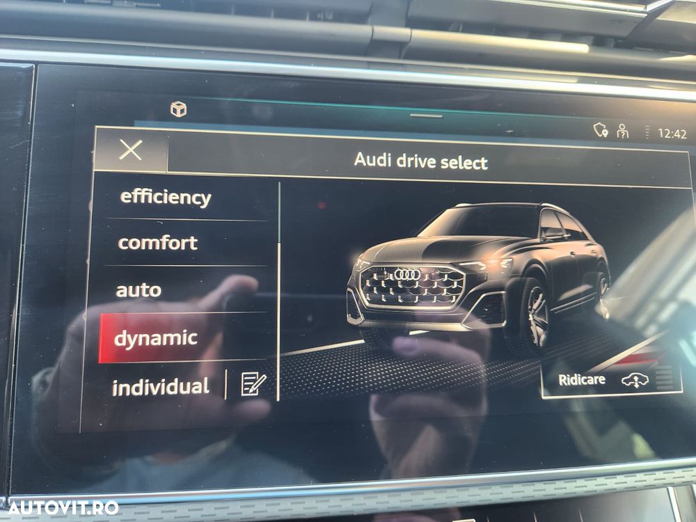 Audi Q8 55 TFSI quattro Tiptronic MHEV - 32