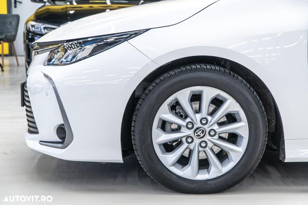 Toyota Corolla Sedan 1.5 TNGA CVT Business - 41