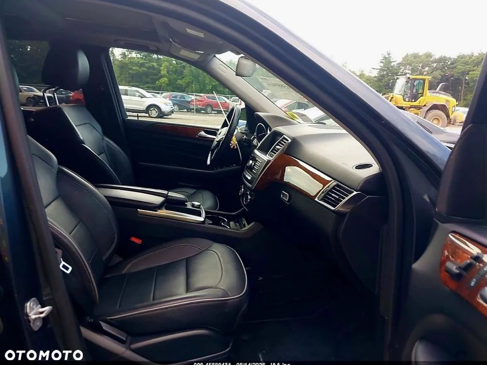 Mercedes-Benz Ml 2013 photo 2