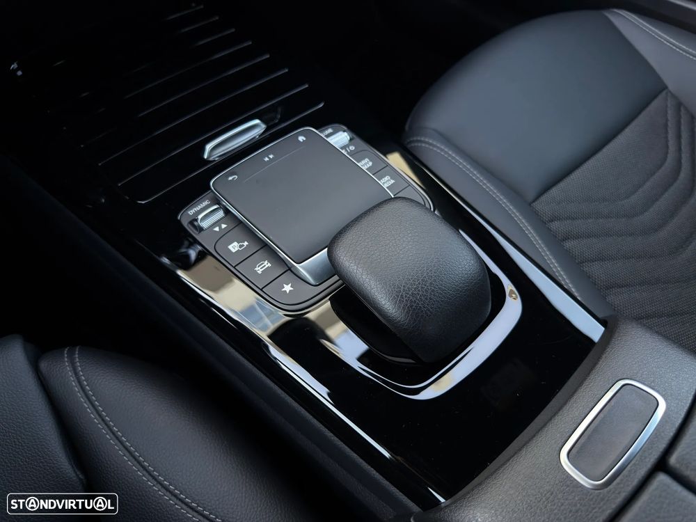 Mercedes-Benz A 250 e Style Plus - 39