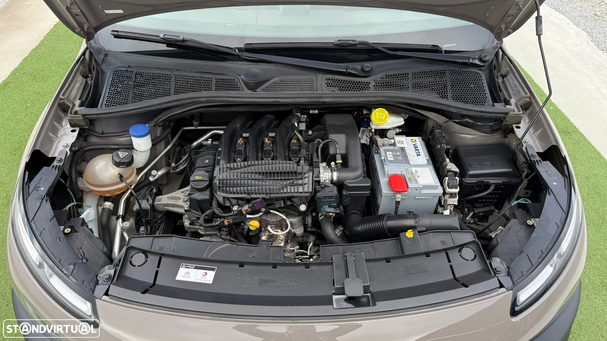 Citroën C4 Cactus 1.2 PureTech Shine - 45