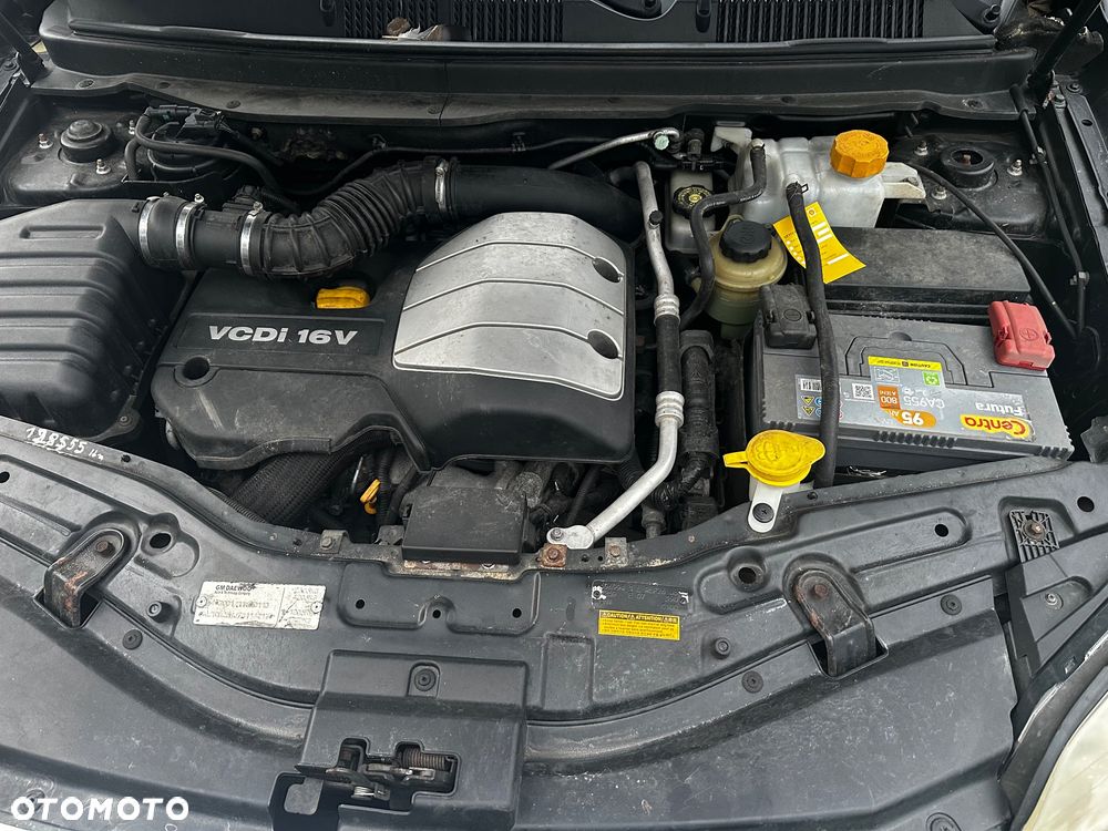 Chevrolet Captiva 2.0 4WD 7 Sitzer Automatik LT - 10