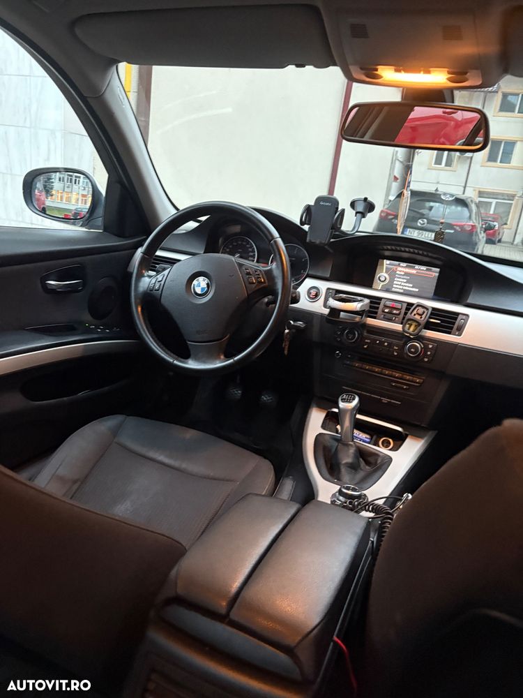 BMW Seria 3 318d - 7