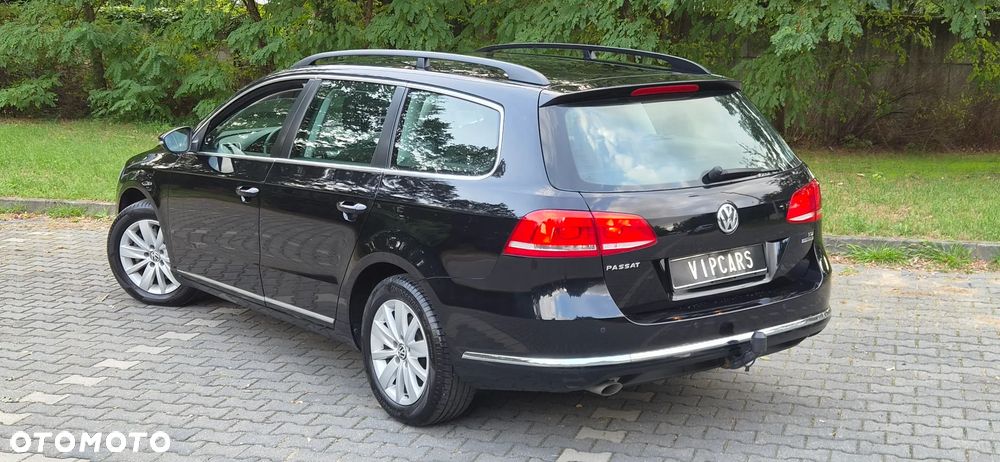 Volkswagen Passat Variant 1.6 TDI DPF BlueMot Comfortline - 14