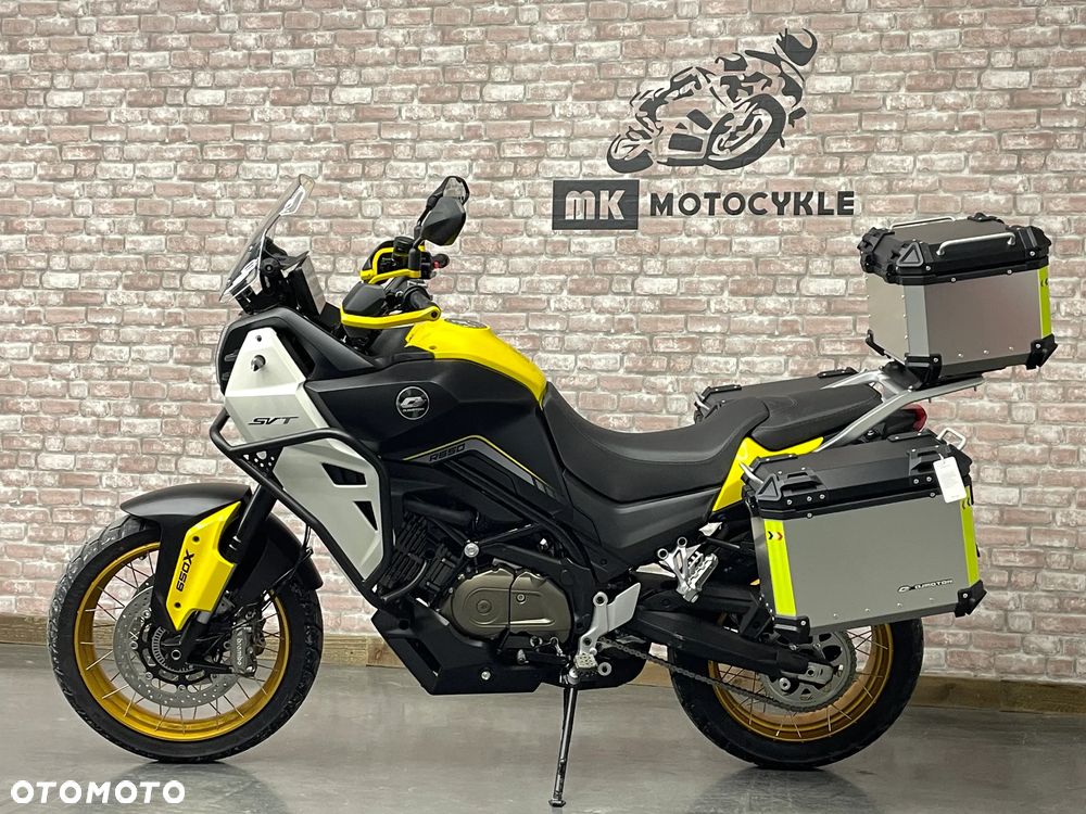 QJMOTOR SVT 650X - 3