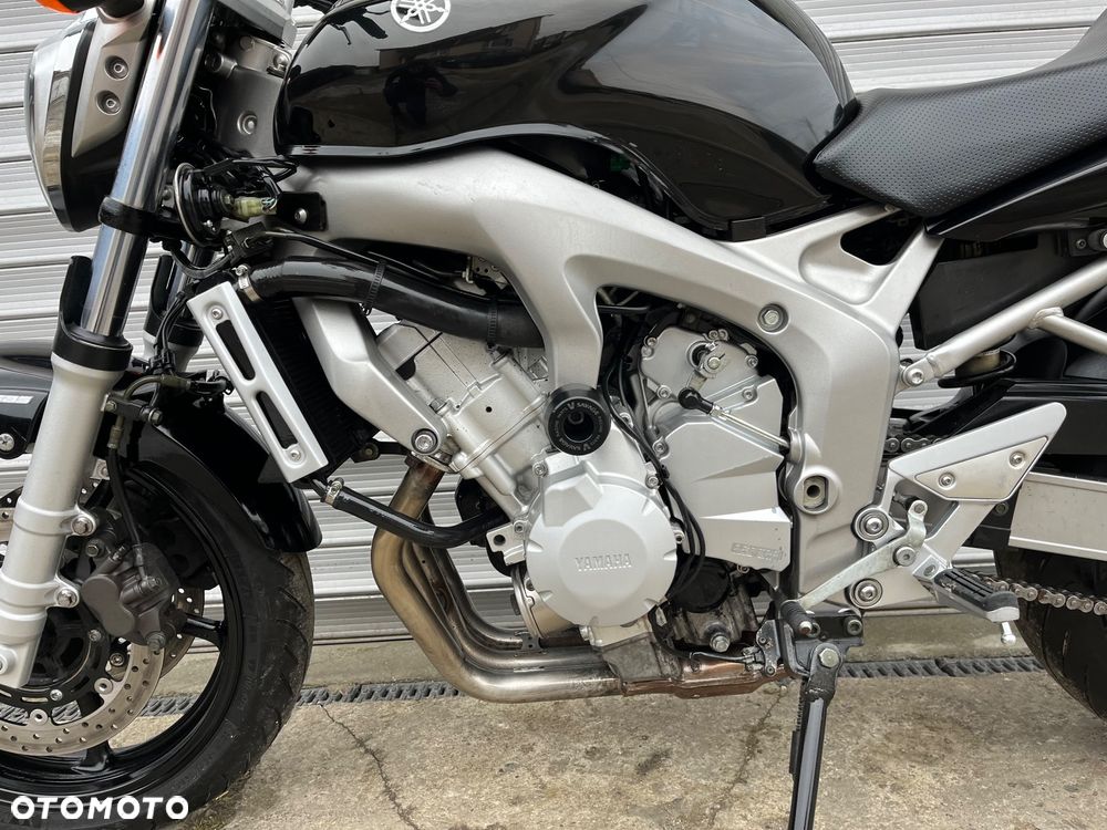 Yamaha FZ6 - 34