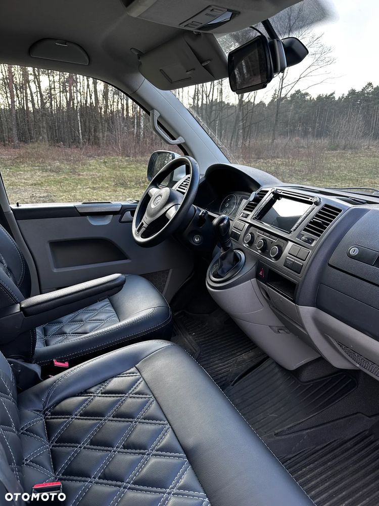 Volkswagen Kampervan T5 LONG - 8