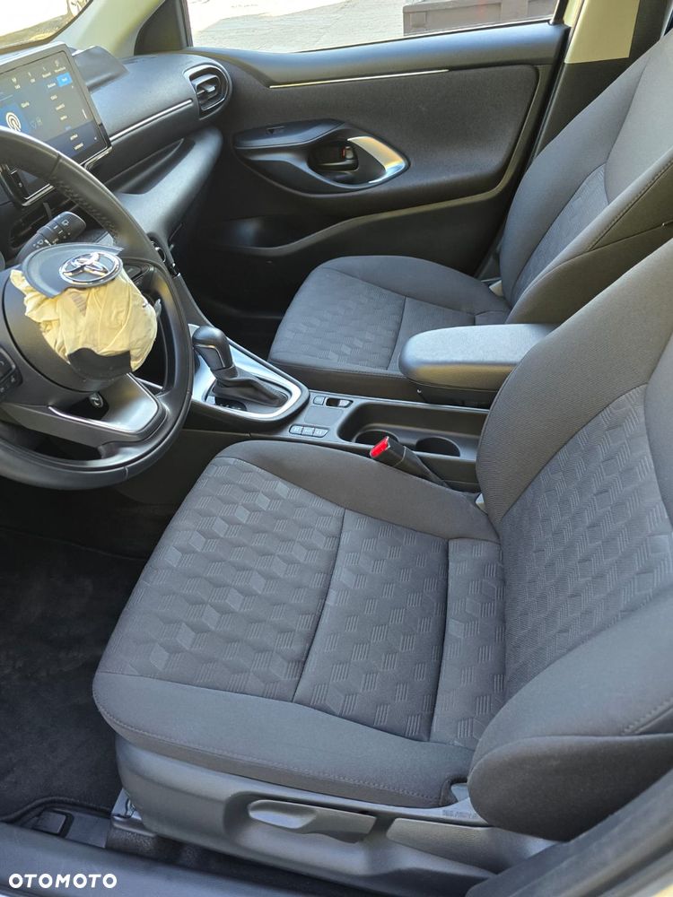 Toyota Yaris Hybrid 1.5 Selection Style - 10