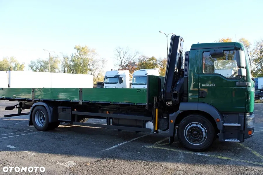 MAN TGM  18.280 żuraw hiab 122 skrzynia  7.2M - 16