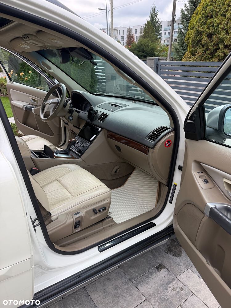 Volvo XC 90 4.4 V8 AWD Executive - 20