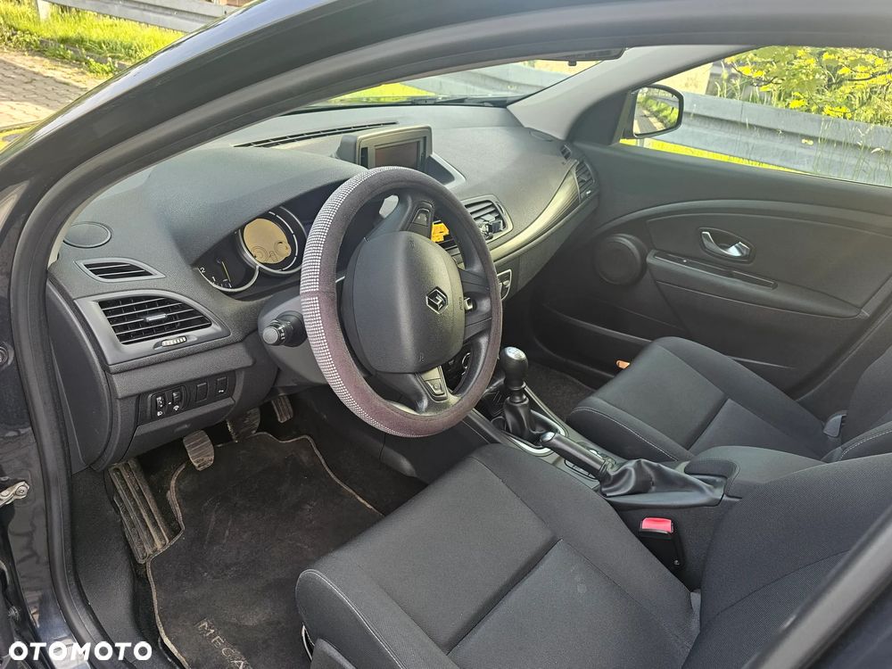 Renault Megane dCi 110 FAP Expression - 8