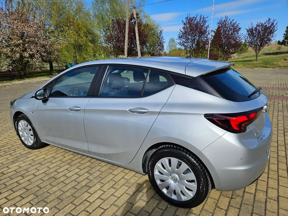 Opel Astra 1.4 T Enjoy - 10