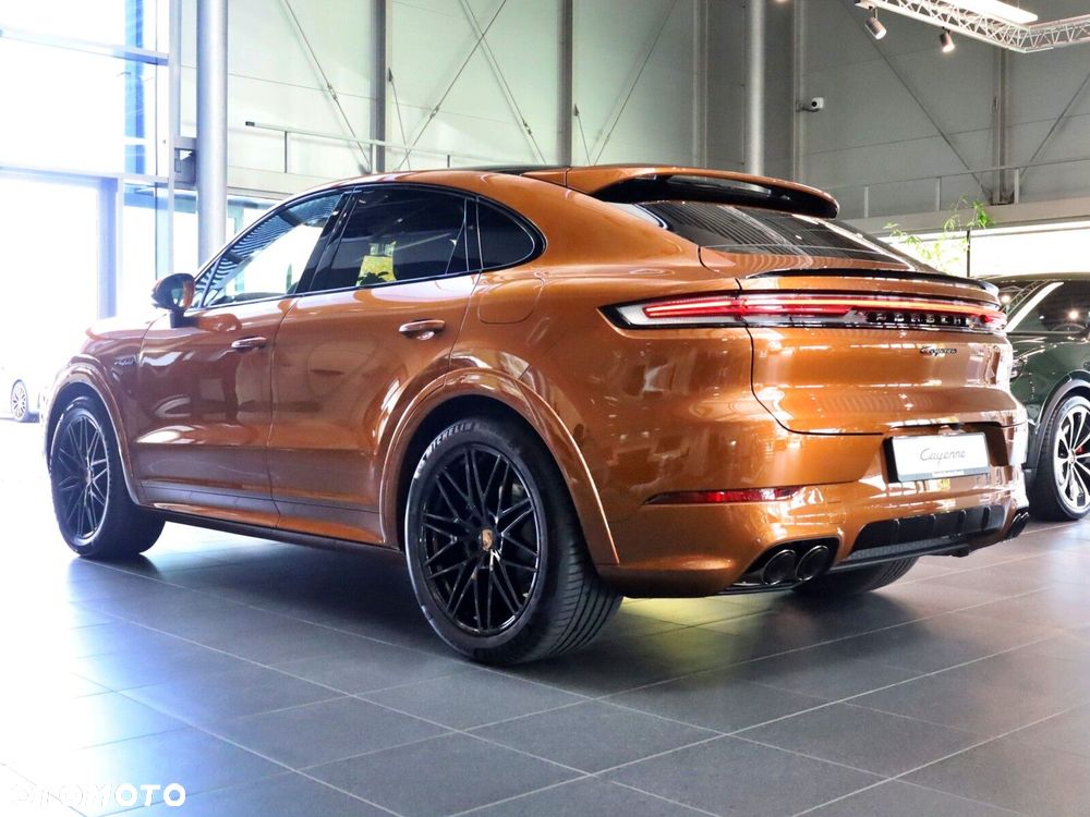 Porsche Cayenne - 7