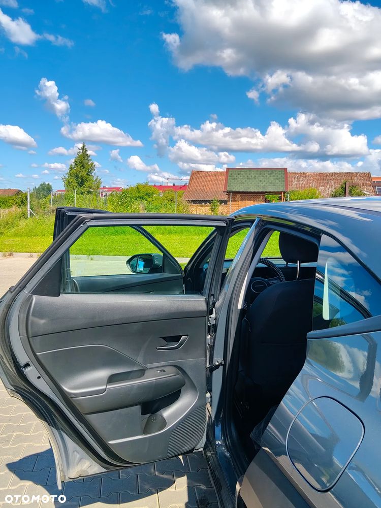 Hyundai Kona 1.6 GDI Hybrid Smart DCT - 19
