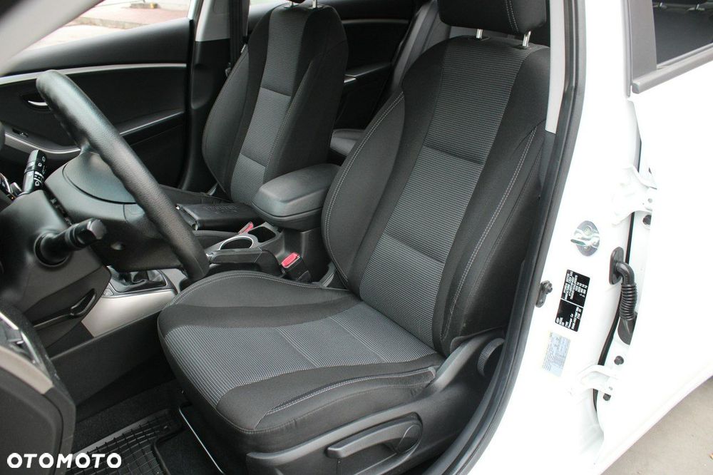 Hyundai i30 - 11