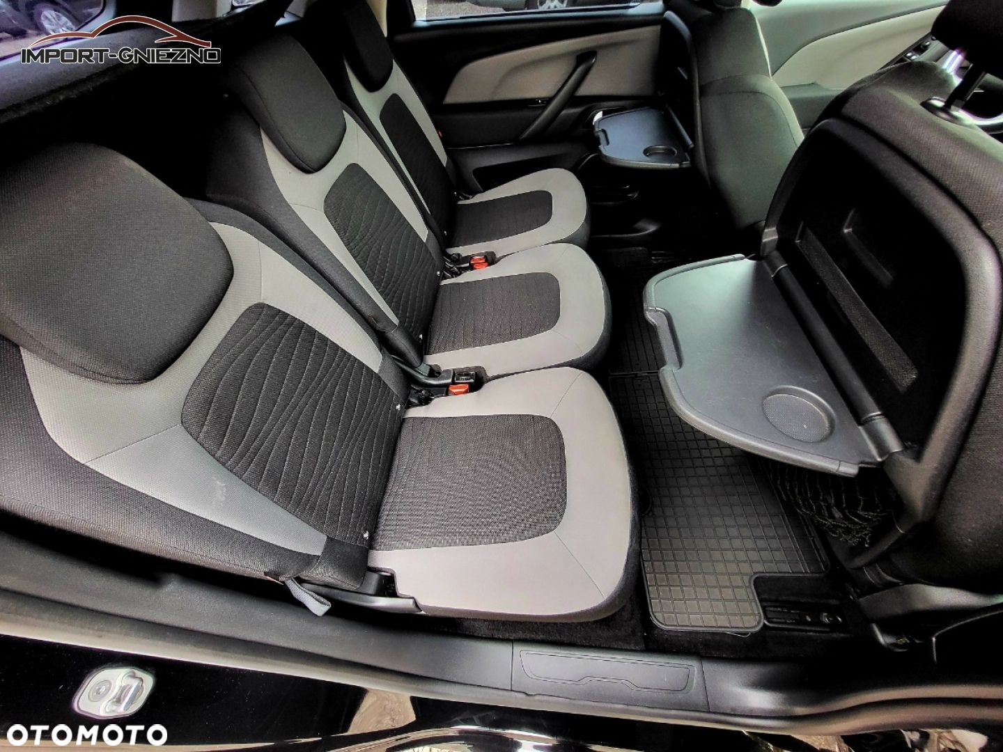 Citroën C4 Picasso - 8