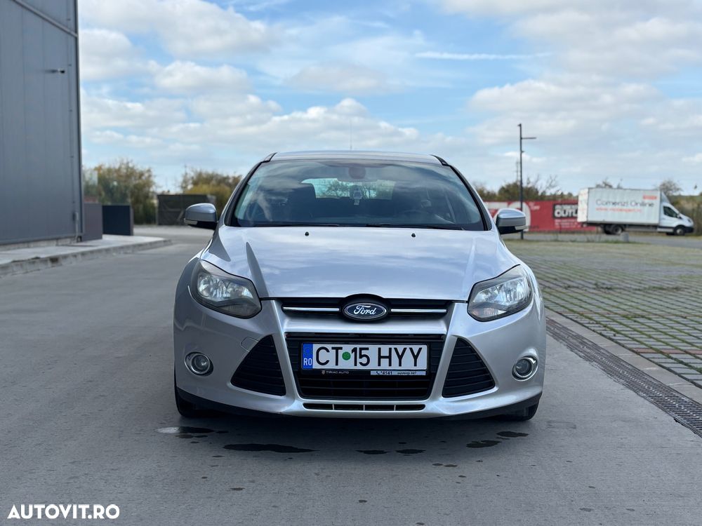 Ford Focus 1.6 TDCI DPF Titanium - 9